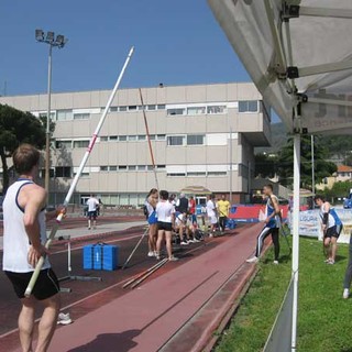 Meeting salti "Città di Albisola": 150 atleti per il primo appuntamento estivo