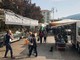 Cairo, cantiere in piazza della Vittoria: i banchi di frutta e verdura del mercato settimanale traslocano