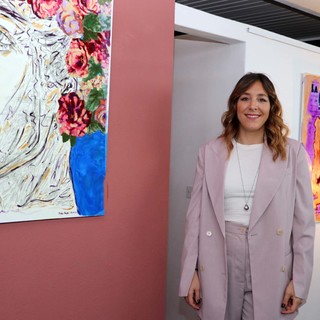 L'arte pop di Michela Manfredi ad Alassio alla galleria Artender