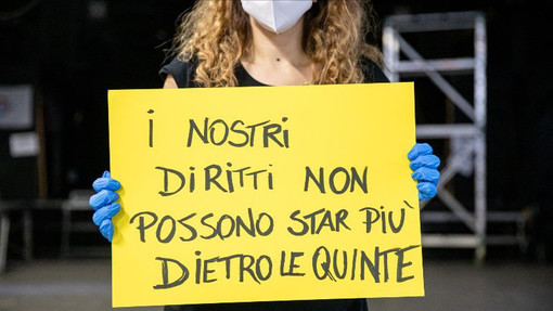 Il Gruppo Pd Regione Liguria in sostegno ai lavoratori dello spettacolo scesi in piazza: “Porteremo le loro istanze in consiglio”