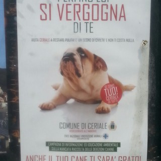 A Ceriale, dove i cani si vergognano dei proprietari sporcaccioni