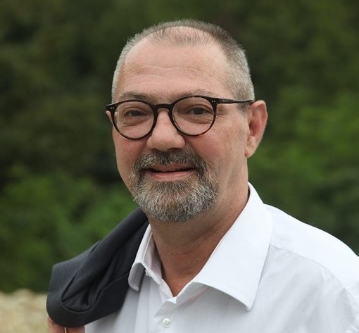 Il sindaco Mauro Righello all'ultima manifestazione insieme a Vaccarezza, il 4 novembre a Savona