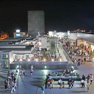 Vado Ligure, firmato protocollo d'intesa tra il Comune e il Molo 8.44