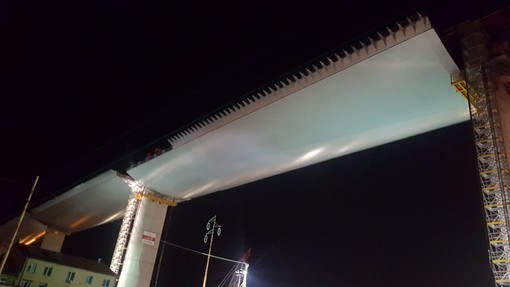 Arrivata in quota la terza e ultima maxi-campata del nuovo Ponte sul Polcevera (FOTO e VIDEO)