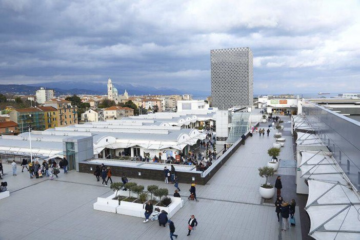 Vado, il Molo 8.44 lancia il sondaggio #RipartiamoDaTe Vado, il Molo 8.44 lancia il sondaggio #RipartiamoDaTe