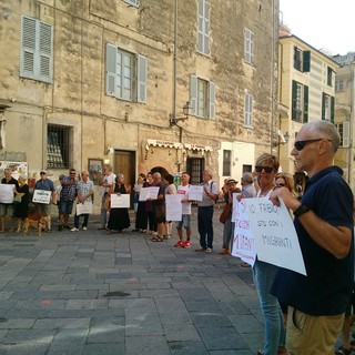 Oggi Albenga, Imperia, Sanremo, Loano (e non solo) "stavano con i migranti" (FOTO e VIDEO)