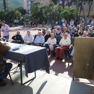 Magdi Cristiano Allam: "I terroristi arrivano coi barconi, è in atto un processo di islamizzazione"