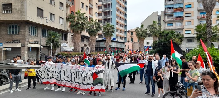La manifestazione pro Palestina dei mesi scorsi nelle strade di Savona La manifestazione pro Palestina dei mesi scorsi nelle strade di Savona