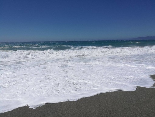 Parte il servizio gratuito di accompagnamento in spiaggia per persone con disabilità nel Ponente Savonese Parte il servizio gratuito di accompagnamento in spiaggia per persone con disabilità nel Ponente Savonese