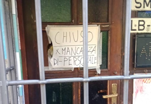 Manca il personale: si ferma anche il locale da lap dance Manca il personale: si ferma anche il locale da lap dance