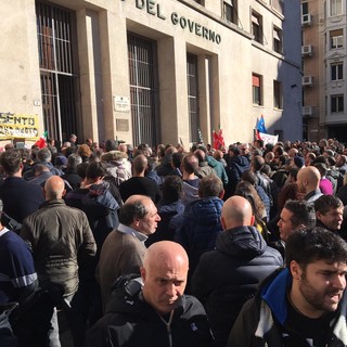 Su Piaggio il Prefetto garantisce ai sindacati un impegno concreto. Pasa (CGIL): "Nei prossimi 5 giorni ci giochiamo il futuro dell'azienda"