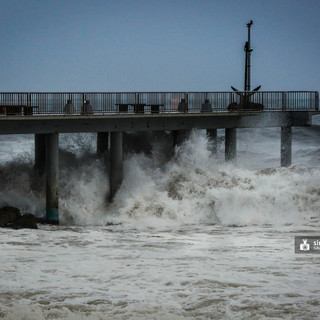 Danni mareggiata, Garibaldi: "I fondi non bastano per tutte le urgenze, se il Governo non integra intervenga la Regione"