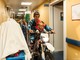 La mototerapia di Vanni Oddera fa 'irruzione' alla pediatria del Gaslini (FOTONOTIZIA) La mototerapia di Vanni Oddera fa 'irruzione' alla pediatria del Gaslini (FOTONOTIZIA)