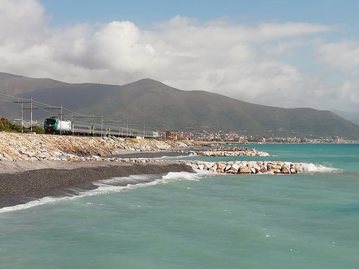 Albenga, secondo lotto del Progetto Moli ai blocchi di partenza, lavori assegnati a Cave di Frisolino Srl