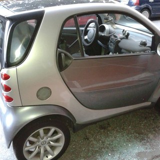 Albenga: in frantumi il finestrino dell'auto, brutta sorpresa questa mattina per il proprietario