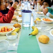 Dego, servizio mensa scolastica: il Comune avvia un’indagine di mercato