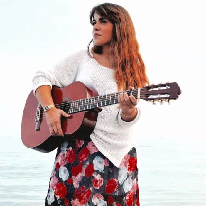 Ma lassù mi è rimasto Dio: continua ad Albenga l’ Ottobre De Andrè dei fieui di caruggi Ma lassù mi è rimasto Dio: continua ad Albenga l’ Ottobre De Andrè dei fieui di caruggi