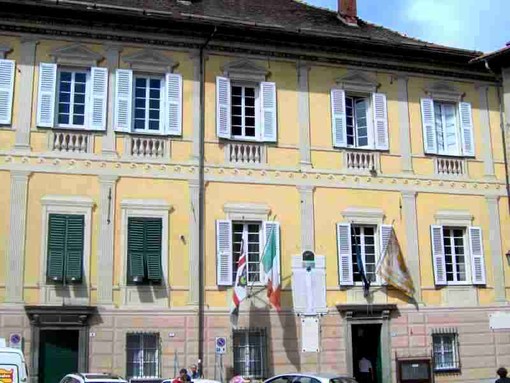 Sassello, riparazione urgente alla condotta fognaria in località Mulino Sassello, riparazione urgente alla condotta fognaria in località Mulino
