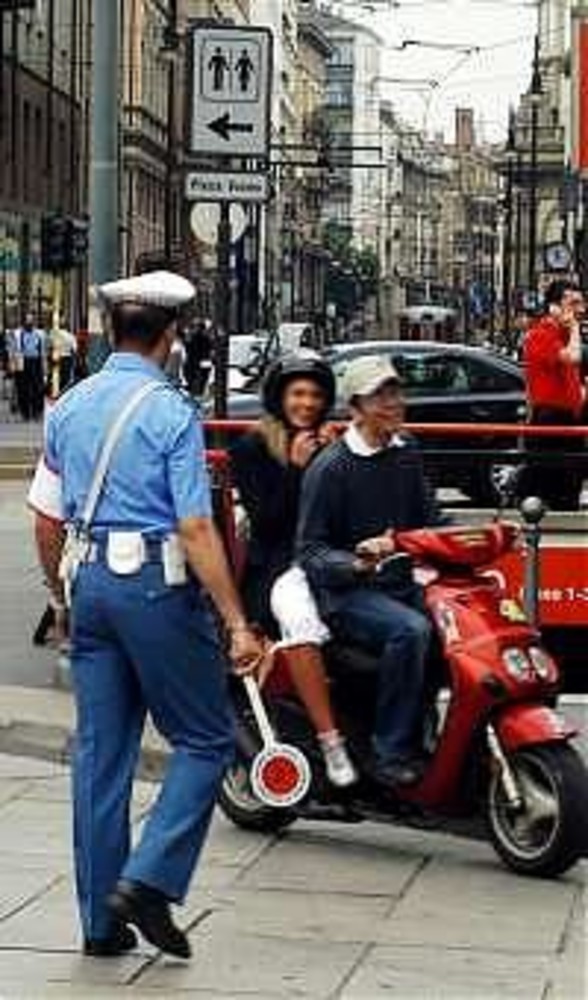 Savona: motorini, da domani si pu&amp;ograve; viaggiare in due
