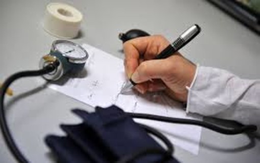 Alassio, una procedura ad evidenza pubblica per salvare i servizi di Alassio Salute