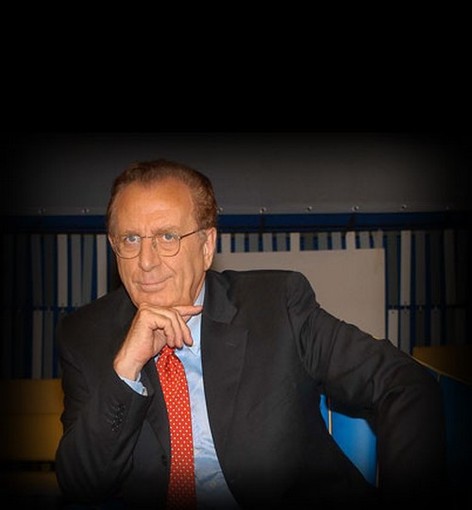 Savona: Il “professore” Mirabella al lavoro in veste di regista per il “Don Pasquale” dell'Opera Giocosa Savona: Il “professore” Mirabella al lavoro in veste di regista per il “Don Pasquale” dell'Opera Giocosa