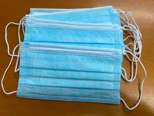 Arresto Toti, nel mirino ancora la gestione della pandemia: si indaga sulle mascherine Arresto Toti, nel mirino ancora la gestione della pandemia: si indaga sulle mascherine