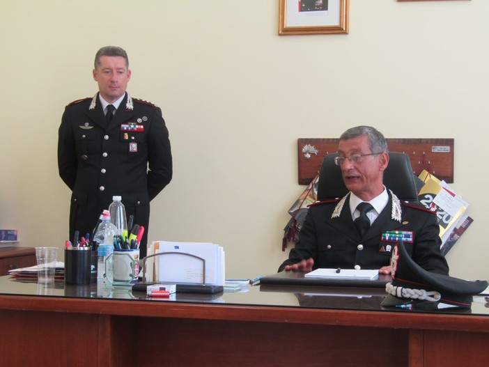 Savona, si presenta il nuovo comandante della legione Liguria dei carabinieri Maurizio Ferla: "Importante avvicinare il concetto della sicurezza garantita a quella percepita" Savona, si presenta il nuovo comandante della legione Liguria dei carabinieri Maurizio Ferla: "Importante avvicinare il concetto della sicurezza garantita a quella percepita"