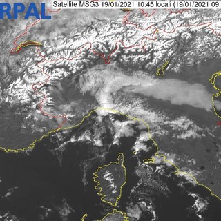 Meteo, pioggia sulla costa e debole nevischio nell'entroterra: previsioni prossimi giorni