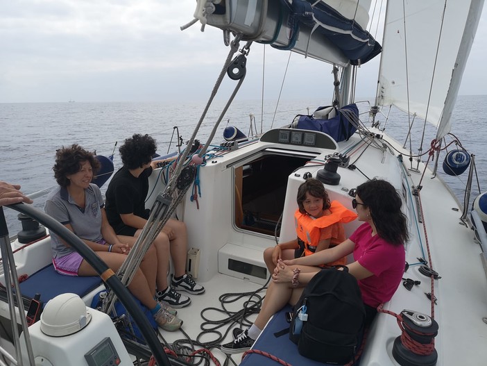 Premiato da Assonautica, il piccolo Manuel racconta un’emozionante escursione in barca a vela Premiato da Assonautica, il piccolo Manuel racconta un’emozionante escursione in barca a vela