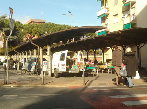 Che frutta arriva sulle tavole di Loano?