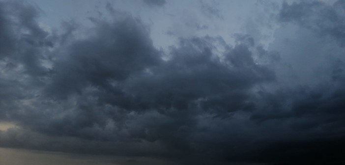 Maltempo, scattata l'allerta gialla in tutta la regione: le previsioni meteo per le prossime ore Maltempo, scattata l'allerta gialla in tutta la regione: le previsioni meteo per le prossime ore