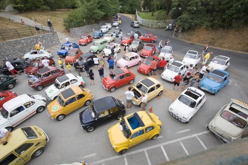 Torna a Garlenda la 35^ edizione del Meeting  delle 500 (FOTO e VIDEO)