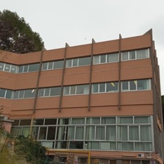 Finale, nuove tecnologie all'alberghiero "Migliorini": "battesimo di fuoco" per le nuova cucina del laboratorio