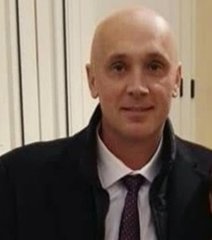 Nella prestigiosa biblioteca Ilaria Alpi di Parma sarà presentato sabato il libro “Come fratelli” dell'andorese Marian Mocanu Nella prestigiosa biblioteca Ilaria Alpi di Parma sarà presentato sabato il libro “Come fratelli” dell'andorese Marian Mocanu