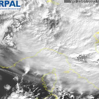 Meteo, precipitazioni deboli nel savonese: 7 cm di neve sul monte Settepani