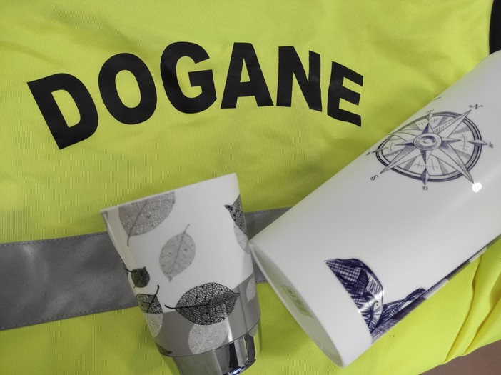 Importa oggetti per la casa con "fallace indicazione" di origine italiana: azienda milanese sanzionata dall'Agenzia delle Dogane