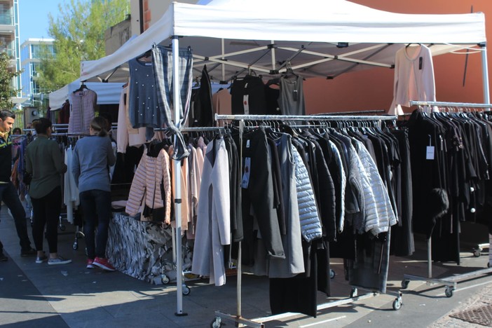 Il "Mercato Riviera delle Palme" debutta in Val Bormida: il 6 ottobre un grande evento di "shopping a cielo aperto" a Carcare Il "Mercato Riviera delle Palme" debutta in Val Bormida: il 6 ottobre un grande evento di "shopping a cielo aperto" a Carcare