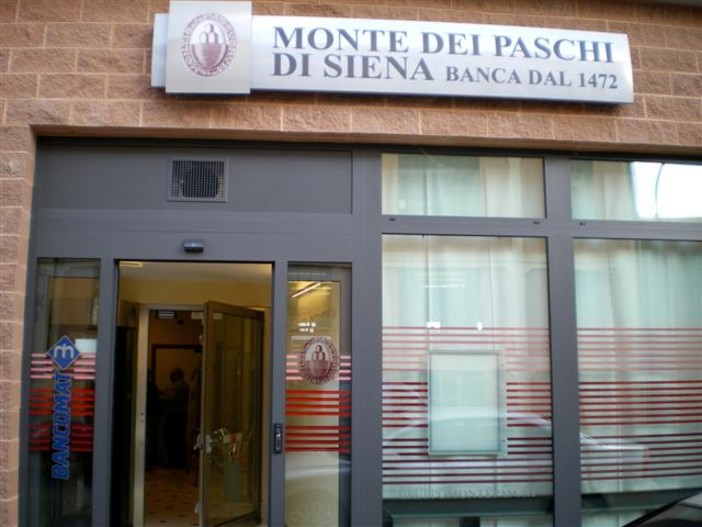 Adusbef su MPS: "Commissariare e nazionalizzare banca" Adusbef su MPS: "Commissariare e nazionalizzare banca"