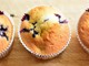 Mercoledì Veg: oggi prepariamo i muffin veg ai mirtilli e nocciole, ecco la ricetta
