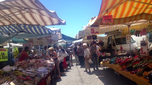Savona: ambulanti sul piede di guerra per lo spostamento del mercato