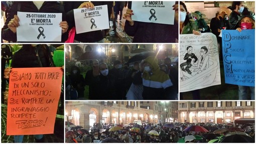 Savona, la protesta anti Governo in piazza Mameli con la provocazione: &quot;Teniamo aperto il sabato sera&quot; (VIDEO)