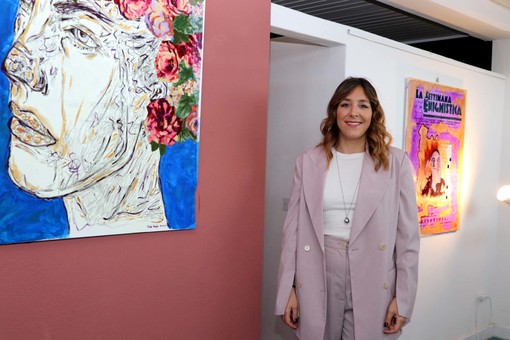 L'arte pop di Michela Manfredi ad Alassio alla galleria Artender