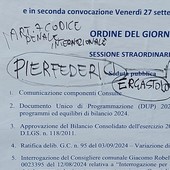 "Pierfederici Ergastolo", imbrattato un manifesto a Varazze e attaccato il Sindaco "Pierfederici Ergastolo", imbrattato un manifesto a Varazze e attaccato il Sindaco