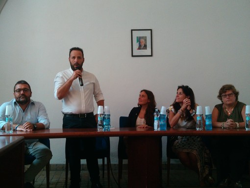 Il ministro Alessandra Locatelli in visita a Toirano: "Continuerò a viaggiare, non si governa da dietro una scrivania" (FOTO e VIDEO)