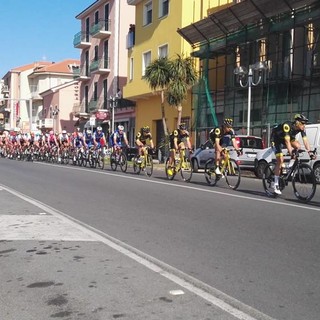 La Milano-Sanremo divide i sindaci del savonese: solo in 5 favorevoli al passaggio. E ora c'è chi teme per il transito della classicissima nel futuro