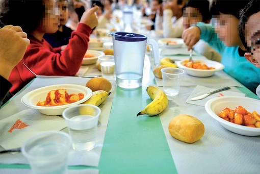 Dego, servizio mensa scolastica: il Comune avvia un’indagine di mercato Dego, servizio mensa scolastica: il Comune avvia un’indagine di mercato