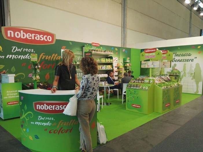 Noberasco lancia la buona frutta a portata di mano Noberasco lancia la buona frutta a portata di mano