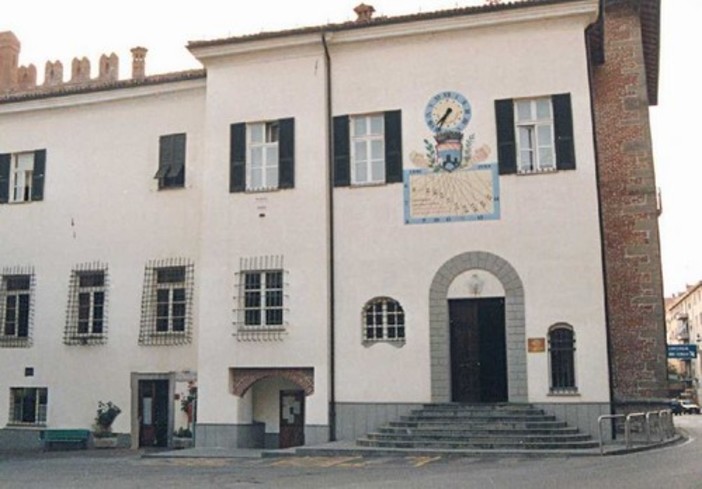 Millesimo abbatte le barriere architettoniche Millesimo abbatte le barriere architettoniche