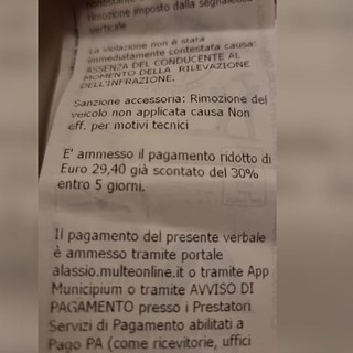Alassio, a scuola per prendere i bimbi: multati per la sosta in divieto