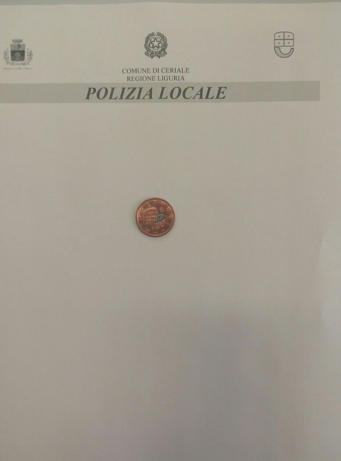 Ceriale, una moneta con magnete manda in tilt i parcometri: la Polizia Locale sporge denuncia contro ignoti Ceriale, una moneta con magnete manda in tilt i parcometri: la Polizia Locale sporge denuncia contro ignoti